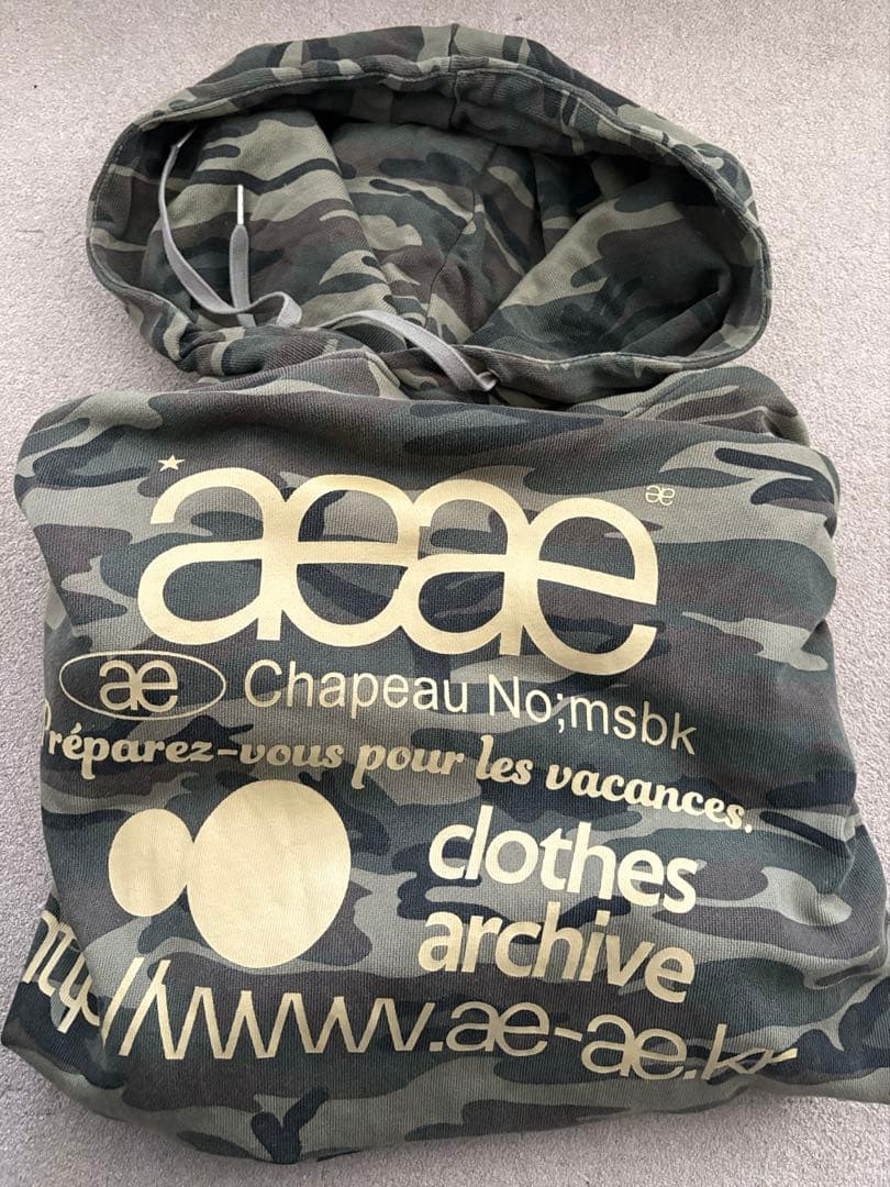 aeae 迷彩パーカー