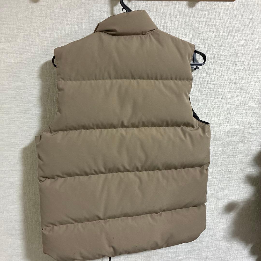 【美品】  カナダグース ダウンベスト Sサイズ
