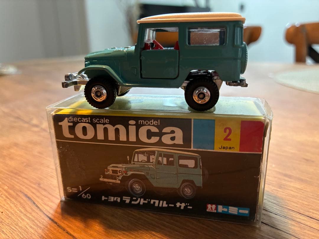 トミカ トヨタ ランドクルーザー40 1/60 日本製