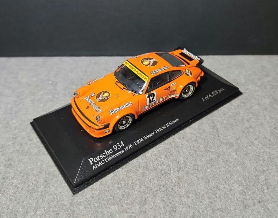 ミニチャンプス 1/43スケール ポルシェ934