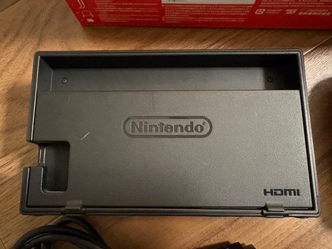Nintendo Switch 本体 スリムハードケース 32Gbメモリーカード
