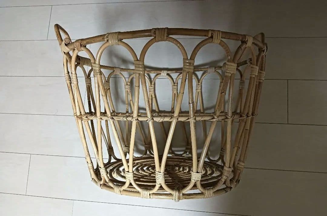 美品 IKEA SNIDAD バスケット 約54x39cm 竹かご
