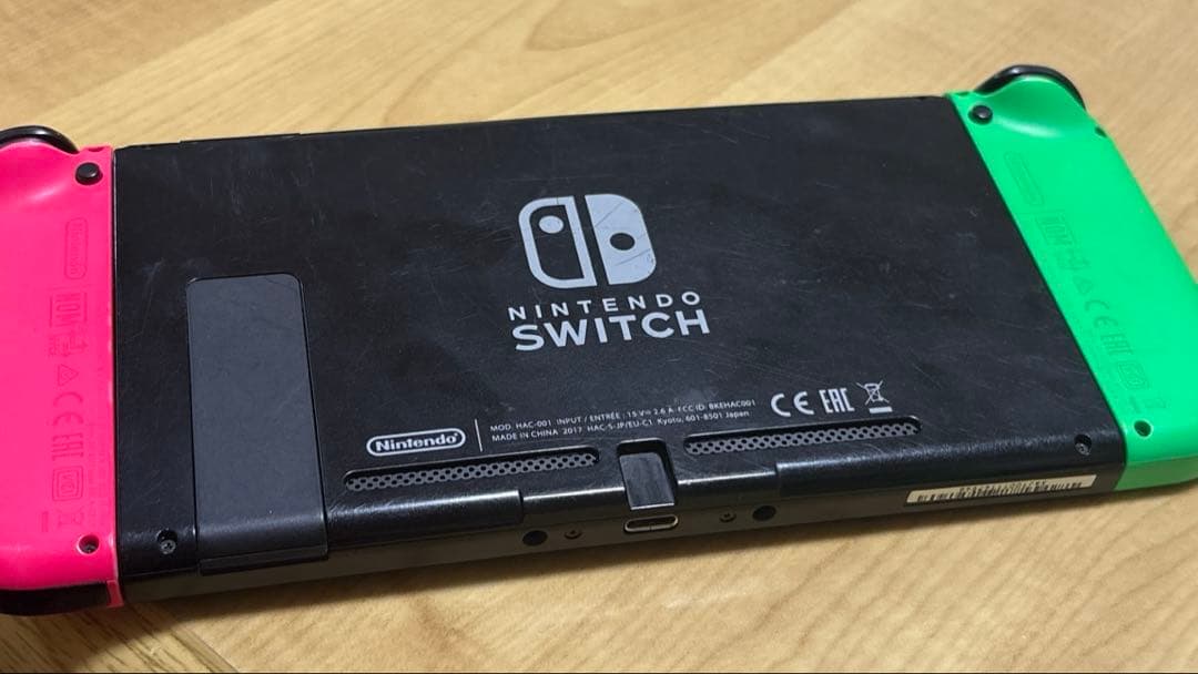 任天堂 Switch 本体 ジョイコン4台 計5点 ジャンク品