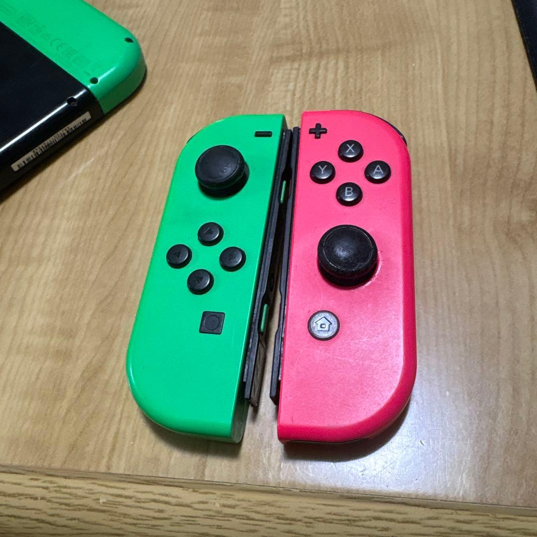 任天堂 Switch 本体 ジョイコン4台 計5点 ジャンク品