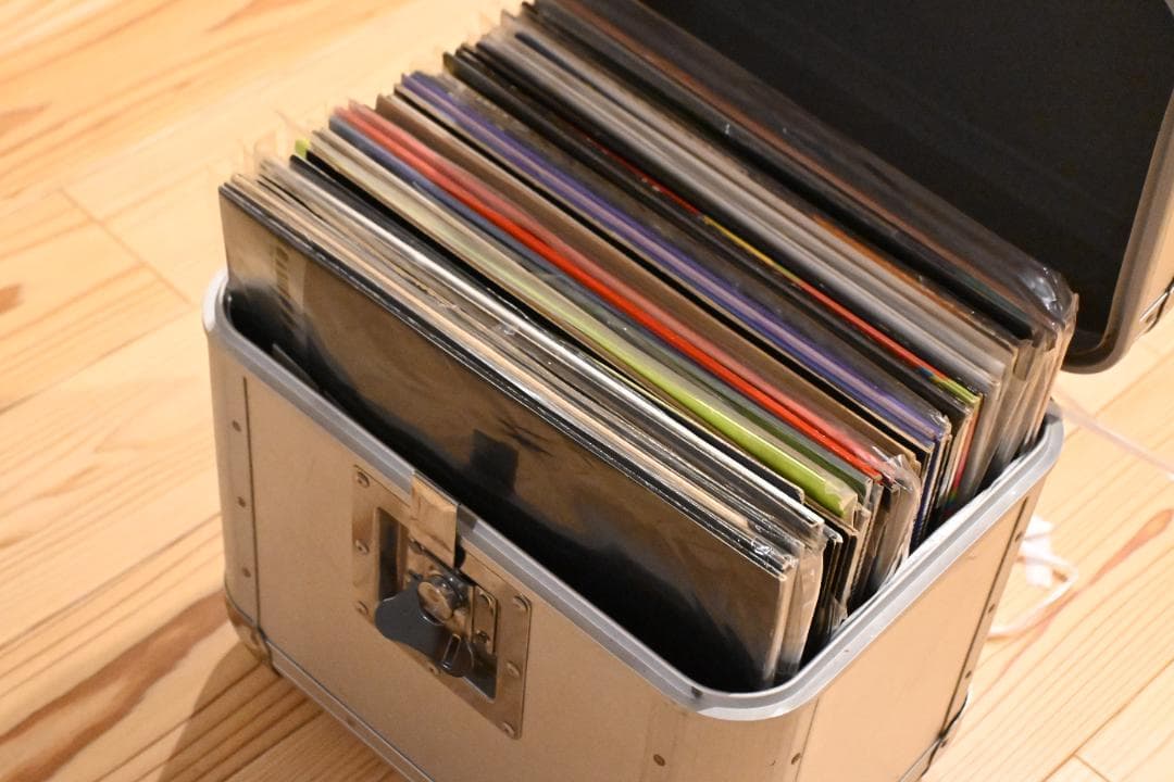 【中古】KC レコードケース LP版50枚収納 シルバー
