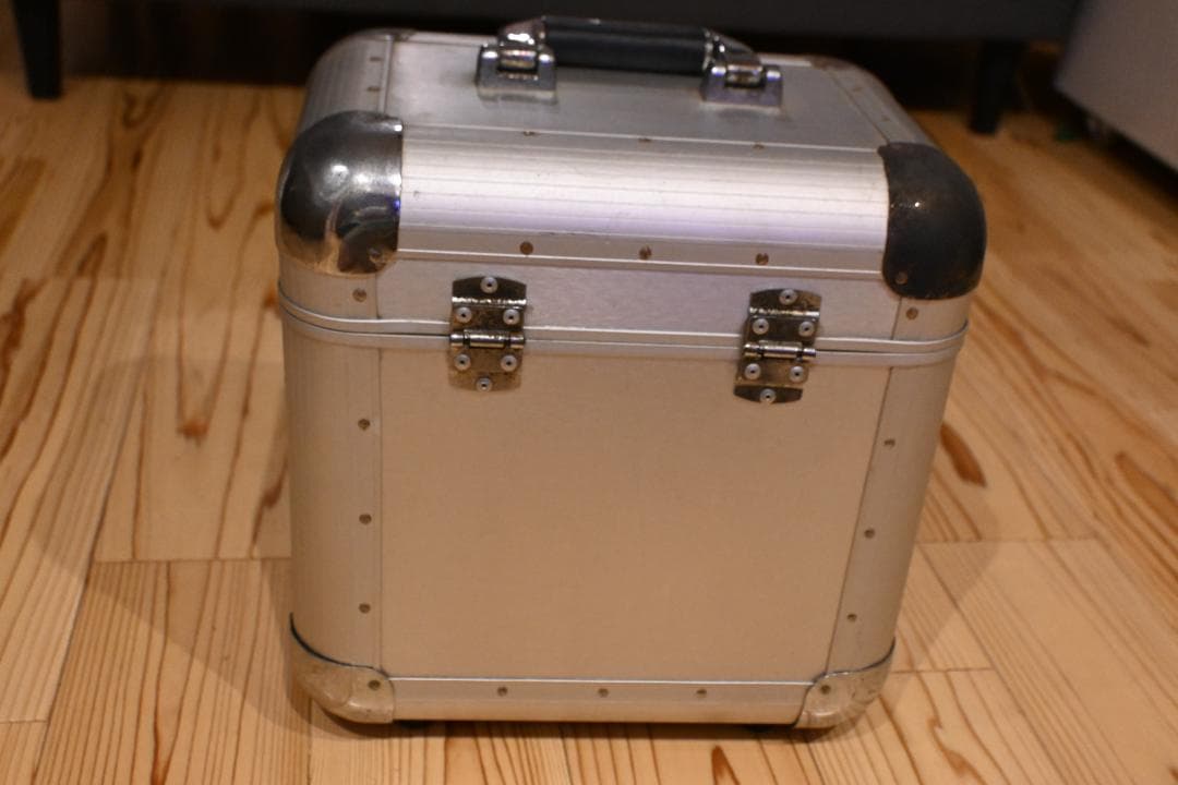 【中古】KC レコードケース LP版50枚収納 シルバー