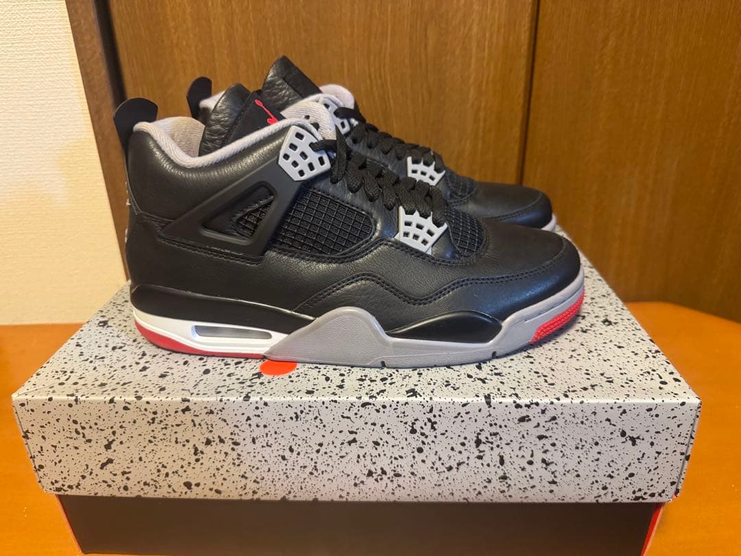 エアジョーダン4 bred リイマジンド