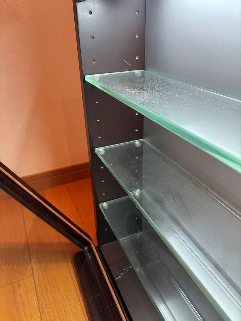 LEDライト付きコレクションケース