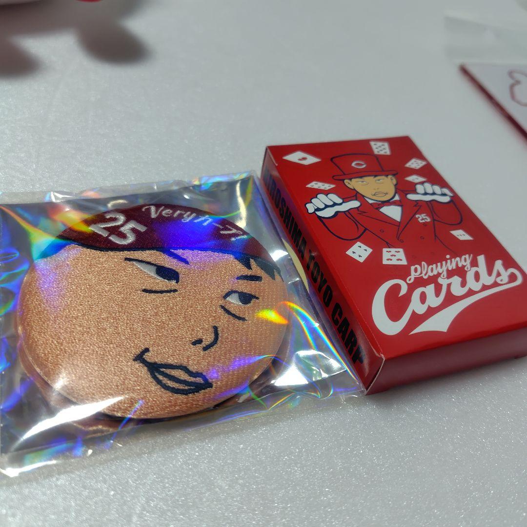 広島東洋カープ　グッズセット　スマホスタンド　ユニフォームキーホルダー等