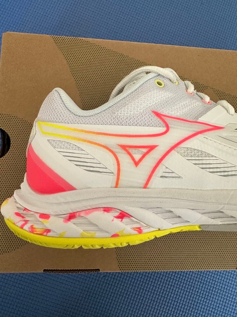 Mizuno ミズノ　ウエーブファング2 バドミントンシューズ　スリム　2E