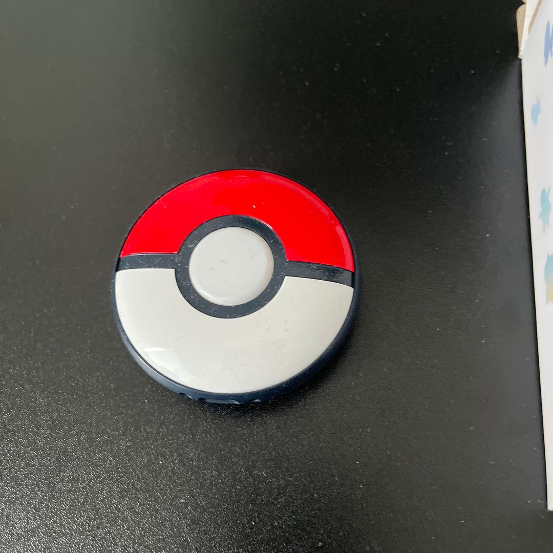 Pokémon GO Plus ポケモンボールデザイン