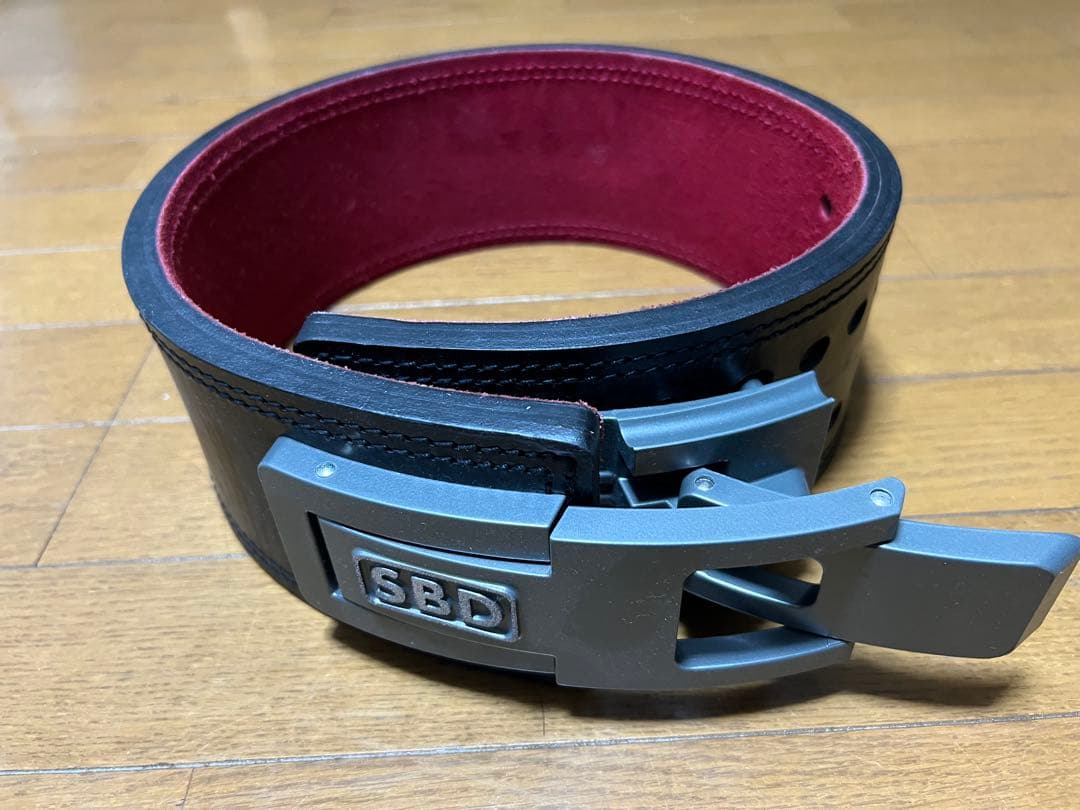 SBD APPAREL トレーニング・パワーベルト 黒/赤