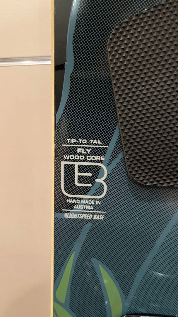 Burton 147cm Twin boardとビンディング