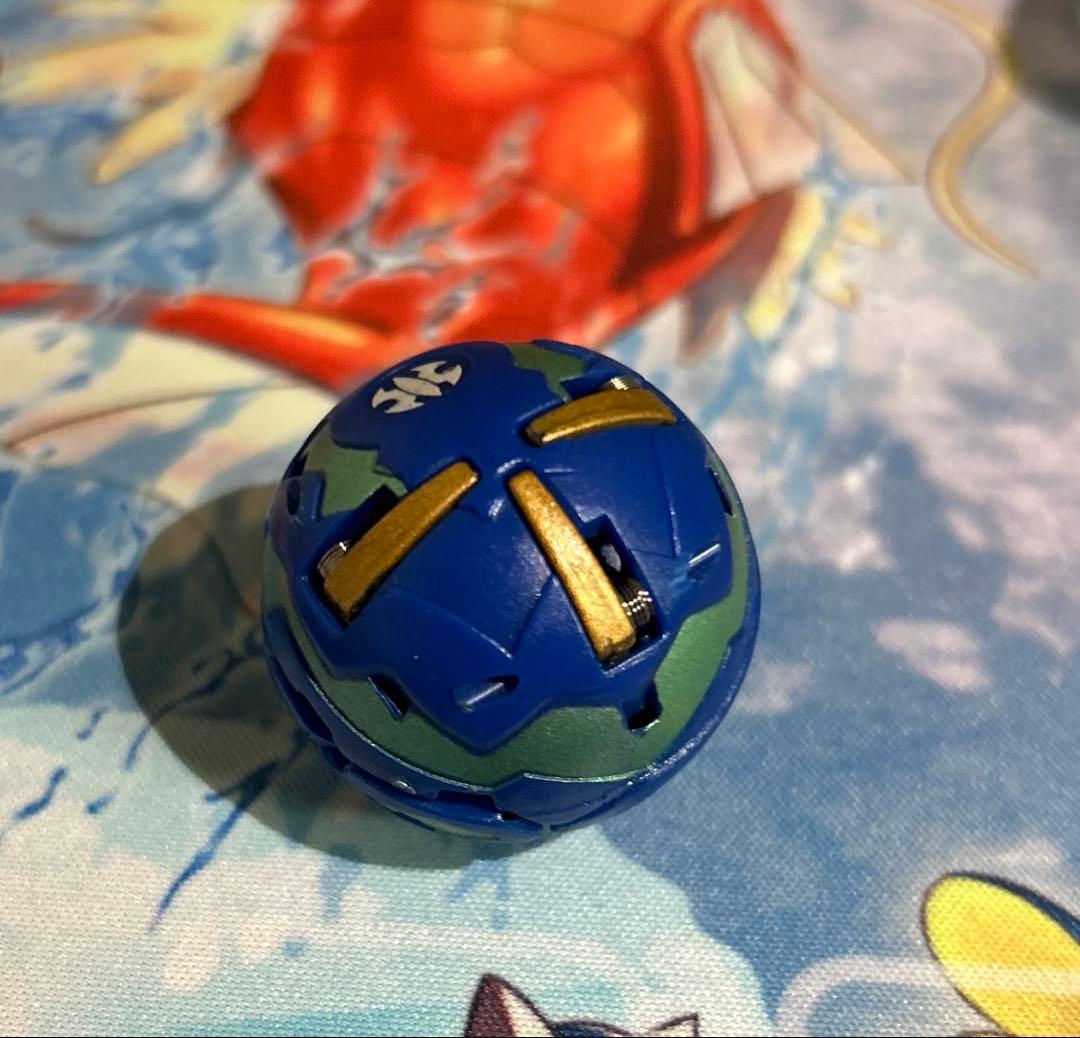爆丸　アクアスタッグ　フラッシャルラトロイド　翔ファルコ　ルミナリムルスハーピー
