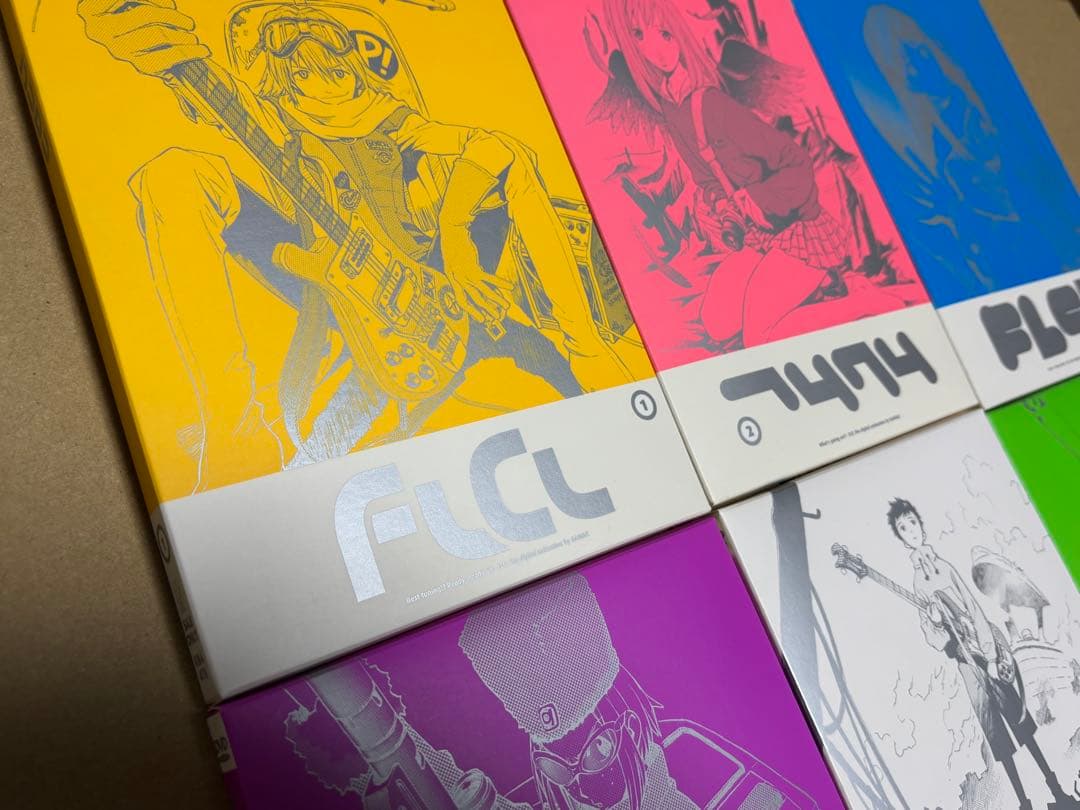 ほぼ未使用 フリクリ 初回盤　外箱+ジュエルケース　ブックレット　#ジークアクス