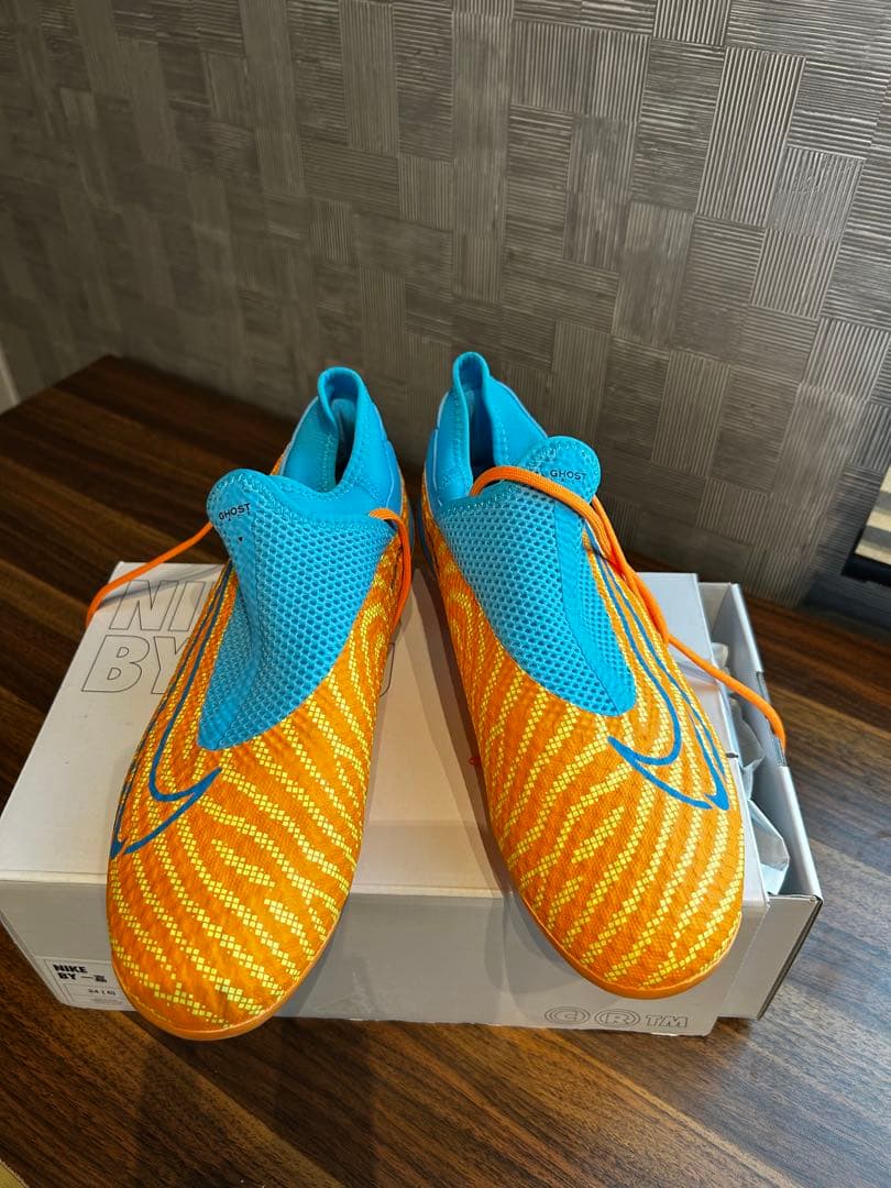 ［美品］Nike サッカーシューズ オレンジ/ブルー