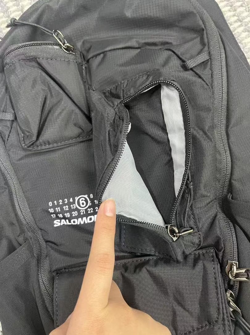 MM6 × Salomon バックパック 美品 SALOMON