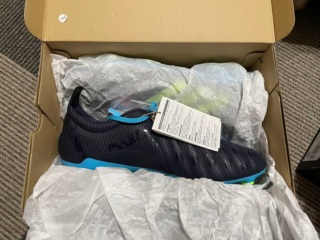 新品 サッカー/ラグビー スパイク adidas 30センチ
