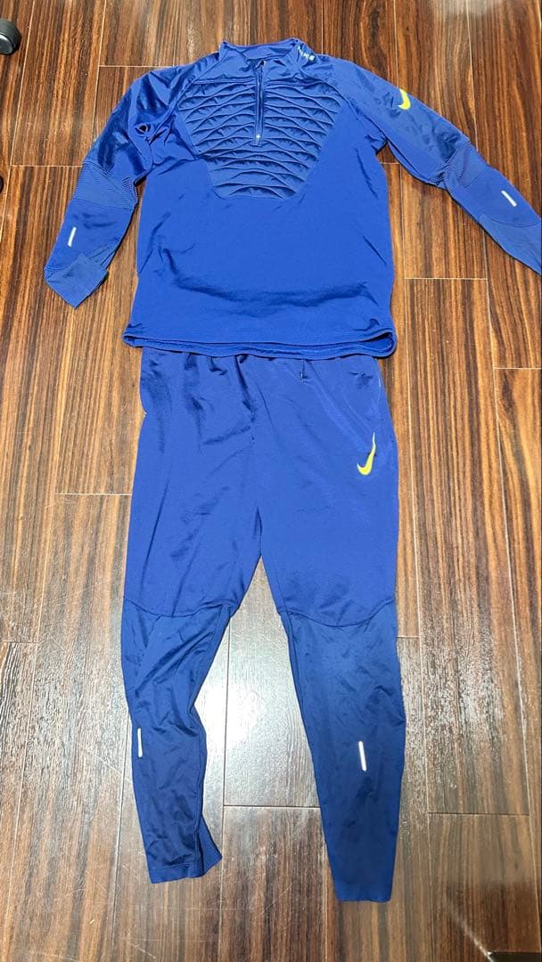 Nike ネイビー 長袖ジャージ 上下セット　Lサイズ