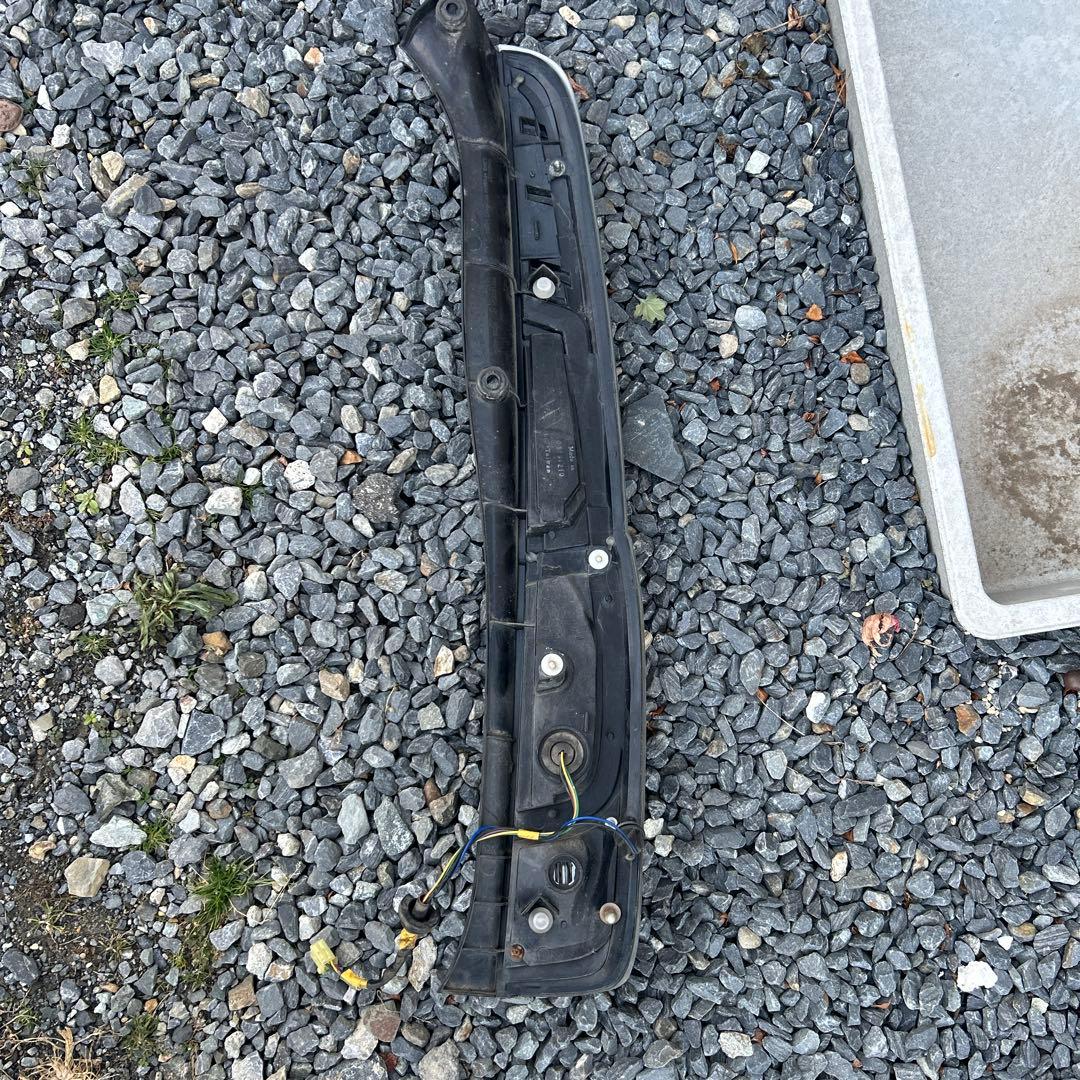 LA100 LEDテールランプ 左右 中古