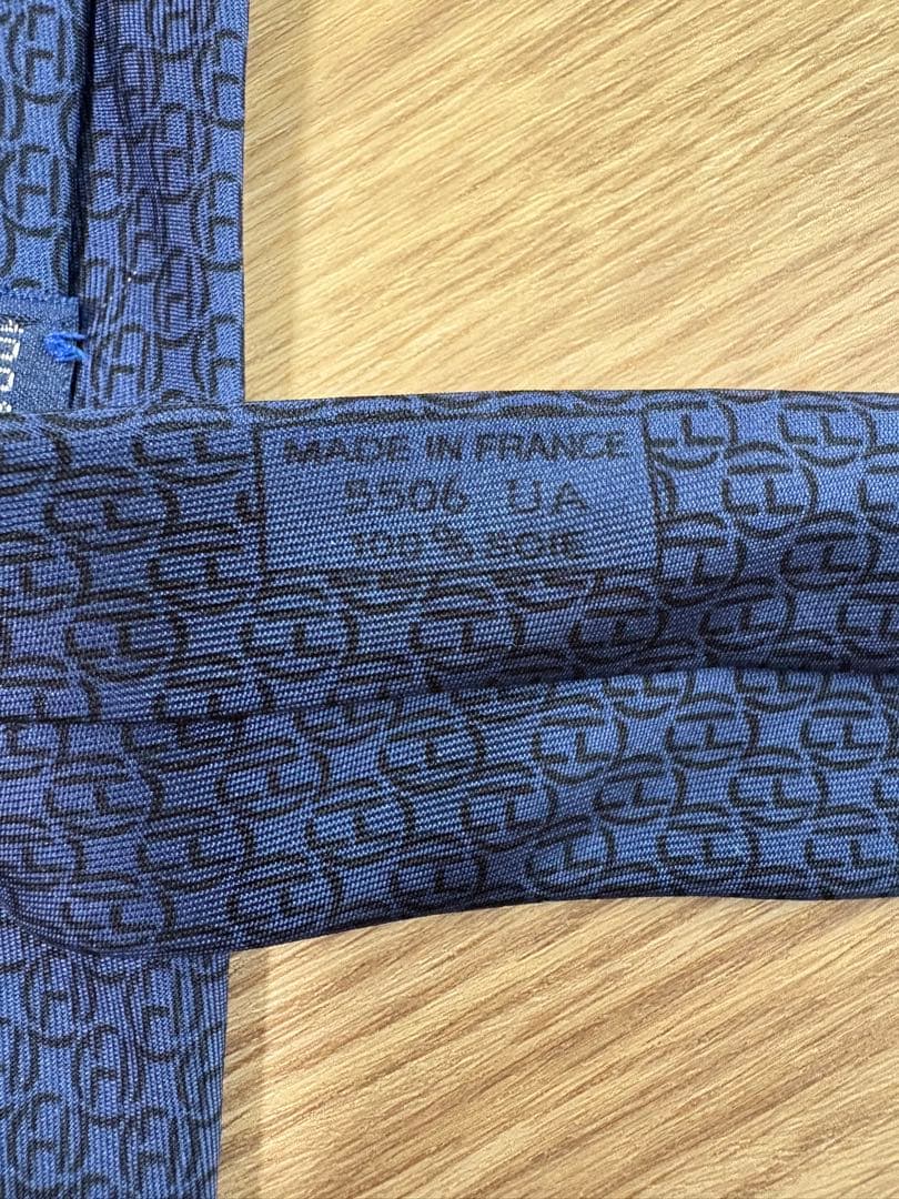 i*b様 【極美品】HERMES エルメスネクタイ 5506UA H柄 シルク1
