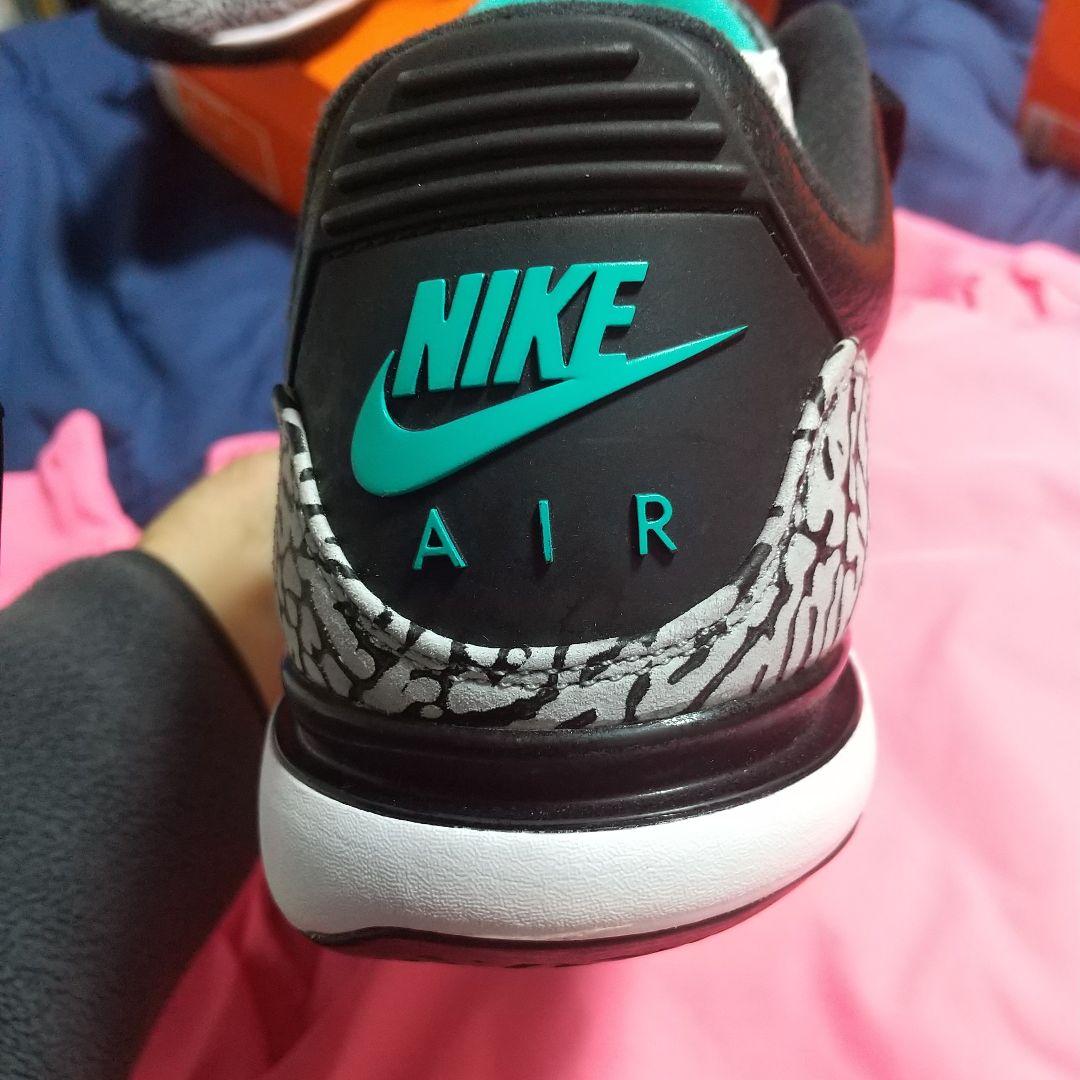 新品フェデラー着用モデルNike ZOOM VAPOR RF x AJ3