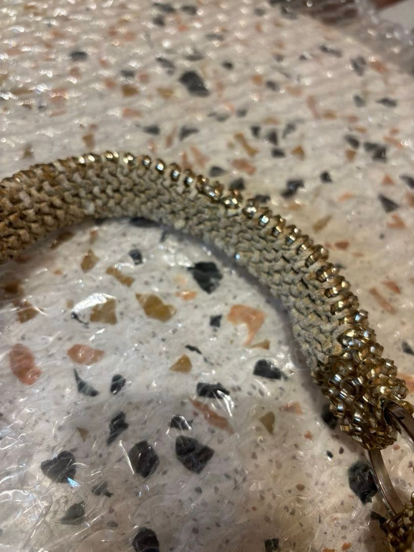 ANTEPRIMA ゴールド ショルダーバック　バタフライモチーフアクセサリー