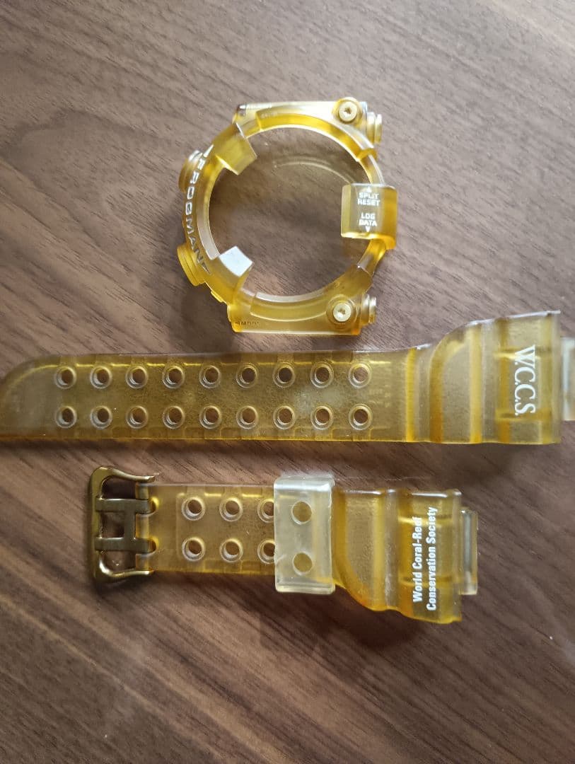 フロッグマンwccs専用ベルトとベゼル