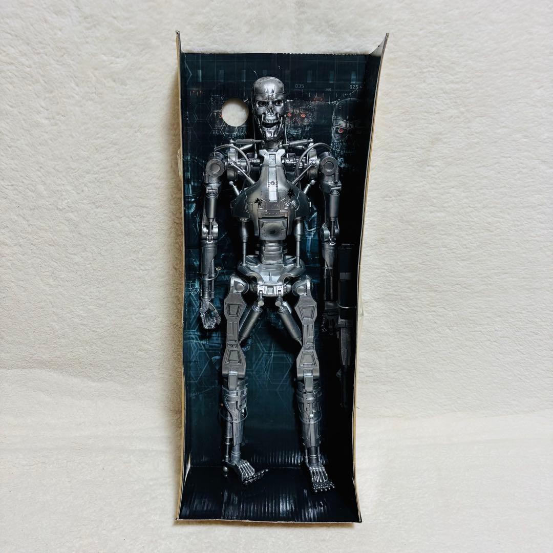 ネカ ターミネーター2 T-800 エンドスケルトン　フィギュア　ムービー