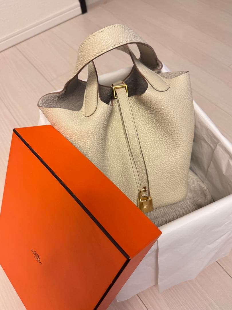 エルメス　HERMES ピコタンpm 空箱 オレンジ