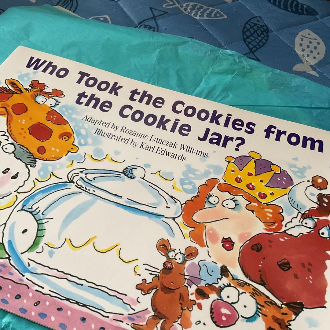 Who Took the Cookies …大型英語絵本とパペット