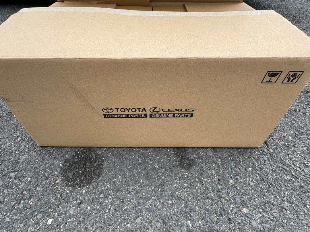 TOYOTA ランドクルーザー250 新品ヘッドライト 2個セット