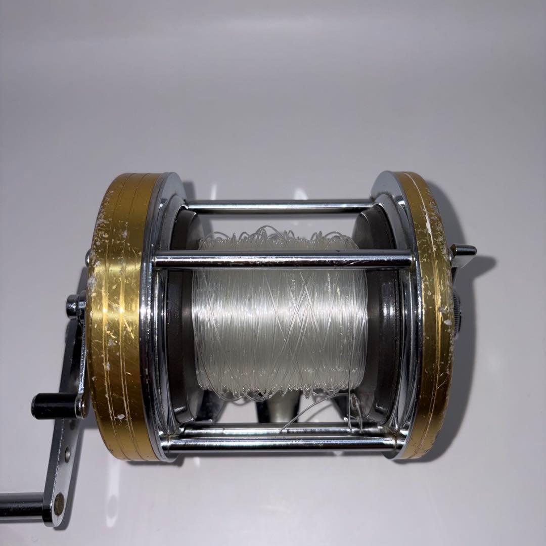 DAIWA ダイワ SeaLine 400 ベイトリール ゴールド 両軸リール