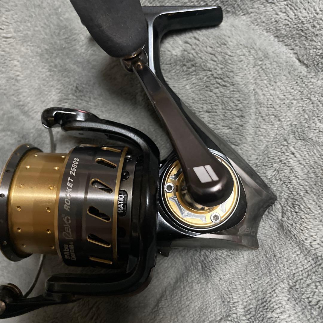 アブガルシア　Revo rocket2500s