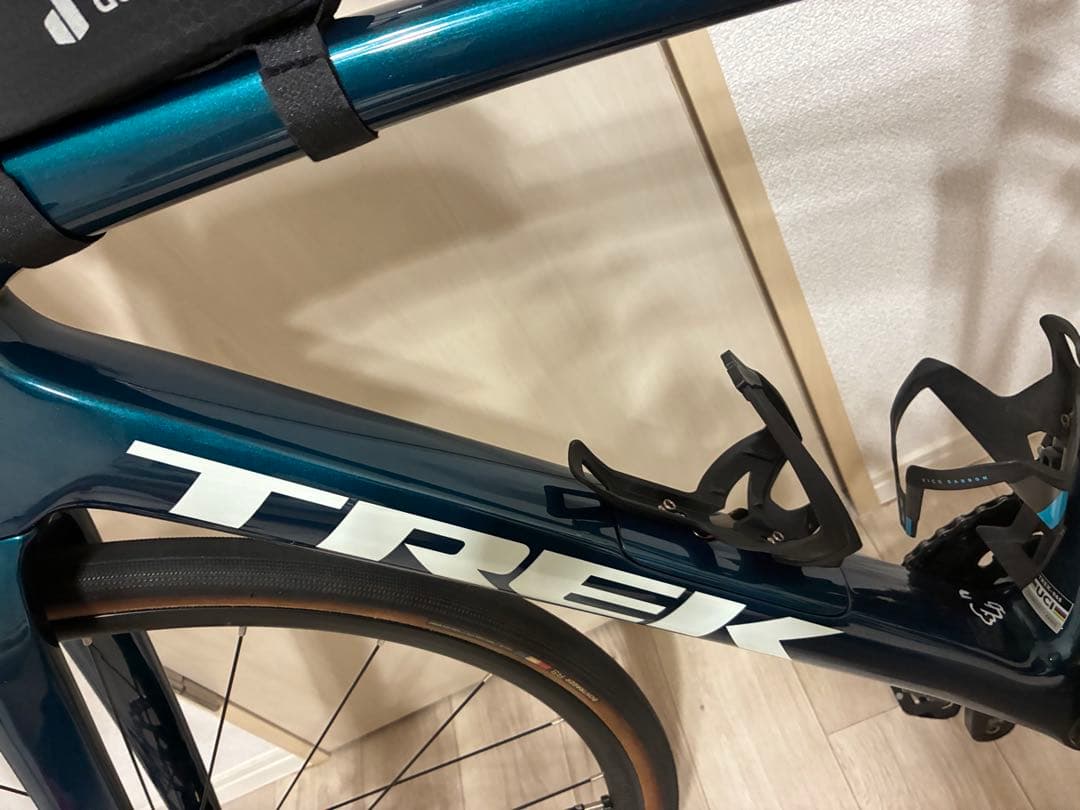 2024現行モデル　TREK Domane SL5 Gen4 12速105 52