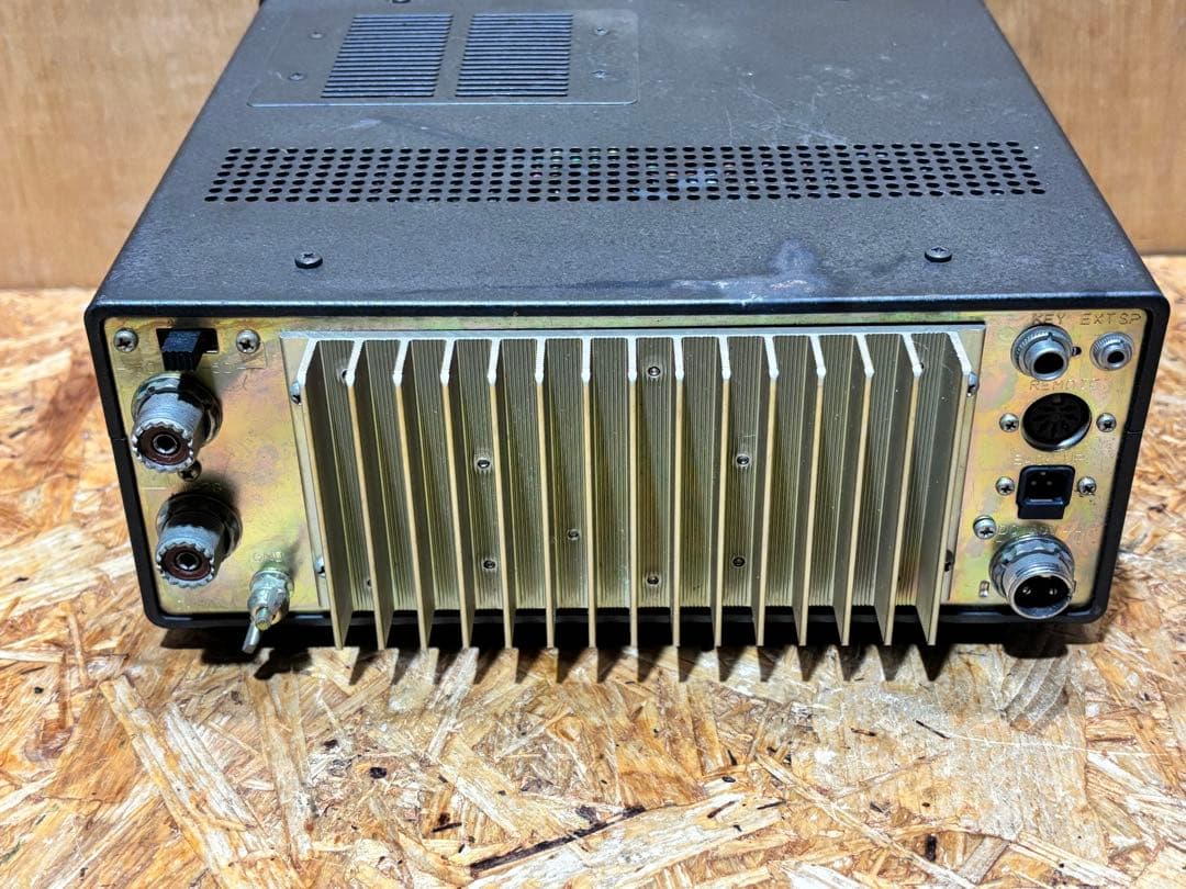 オールモード トランシーバー 無線機 TS-660 TRIO