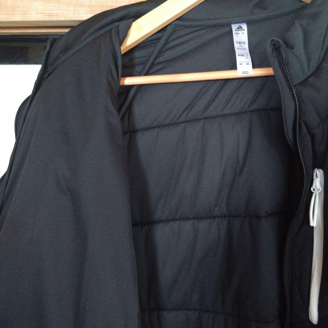 adidas 黒 キルティング中綿ジャケット　XL
