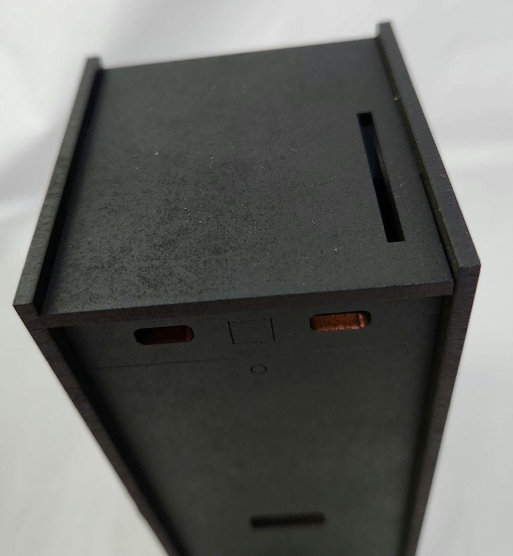 1/12 ゲーム筐体「スペースインベーダー(貯金箱)」HELMETS