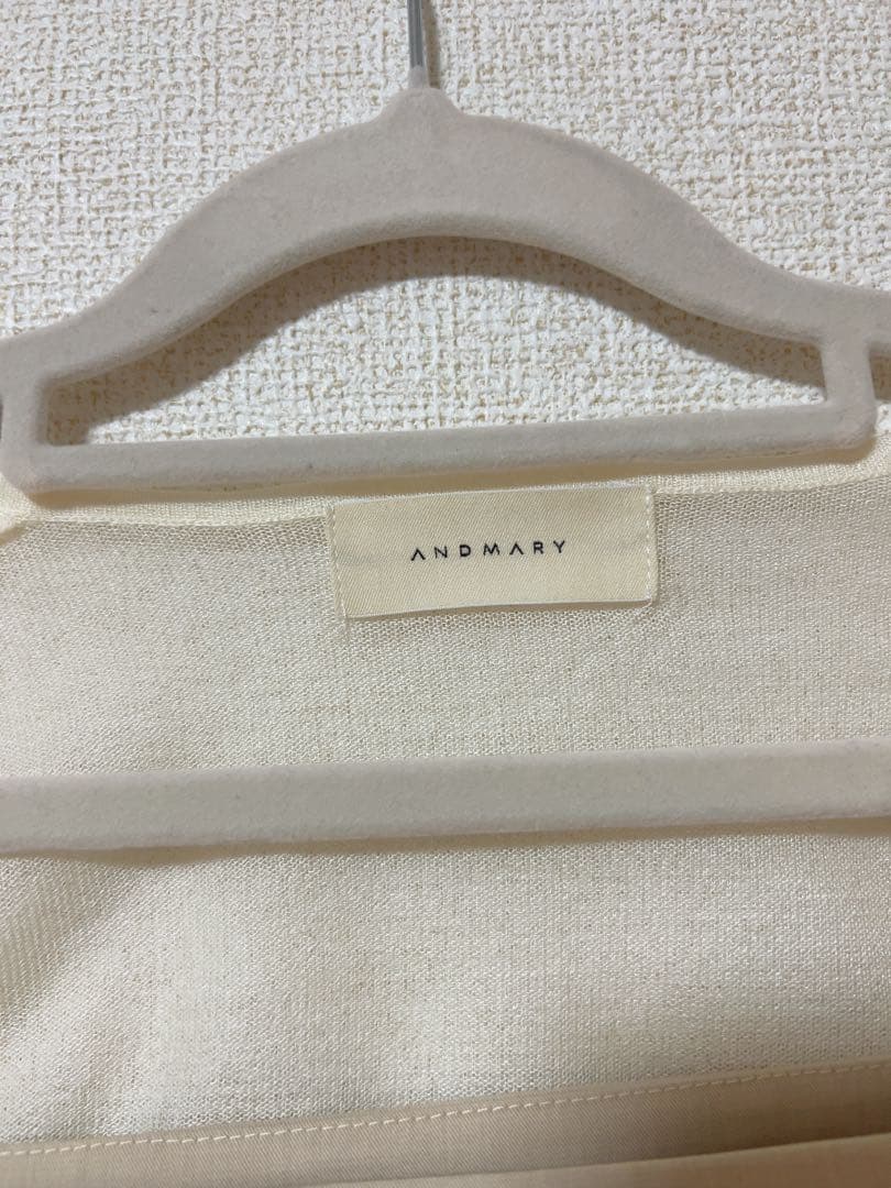 ワンピース andmary Betty shirring mini dress beige