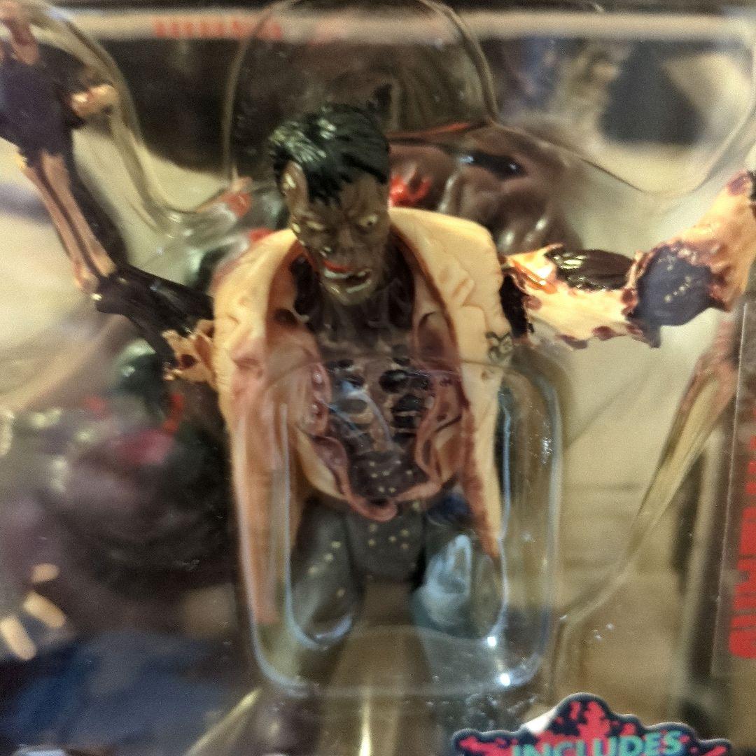 TOY BIZ／RESIDENT EVIL　✨希少品　　【中古／未開封品】