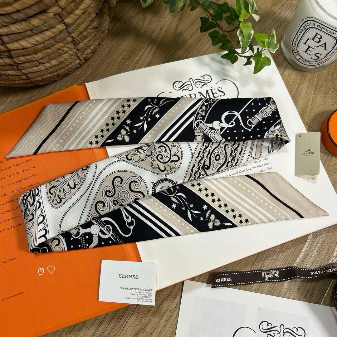 HERMES　エルメス　ツイリー　アマゾンの祭典バンダナ　25SSシルクスカーフ