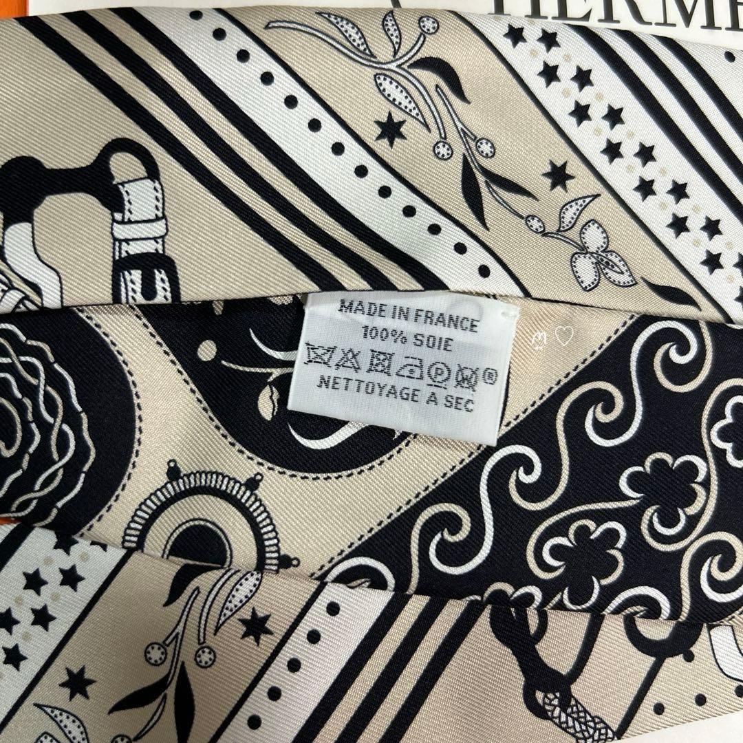 HERMES　エルメス　ツイリー　アマゾンの祭典バンダナ　25SSシルクスカーフ