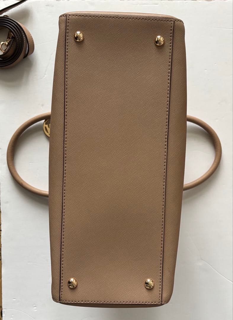 ☆極美品‼️特価‼️Michael Kors ベージュ ハンドバッグ