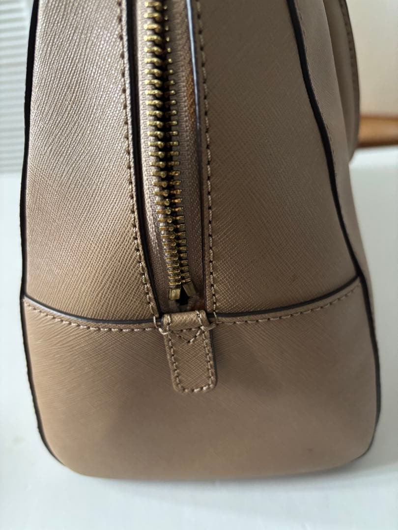 ☆極美品‼️特価‼️Michael Kors ベージュ ハンドバッグ