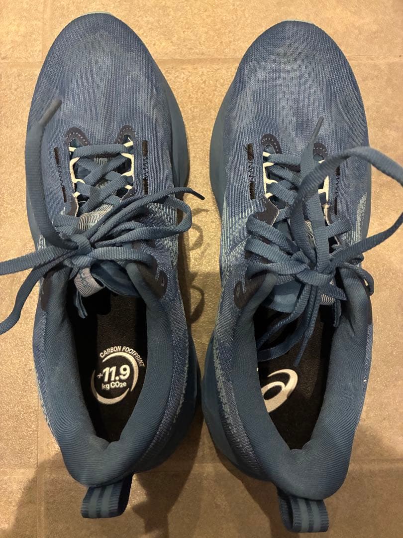 た*！様 ノバブラスト5 ブルーASICS ランニングシューズ　25.5
