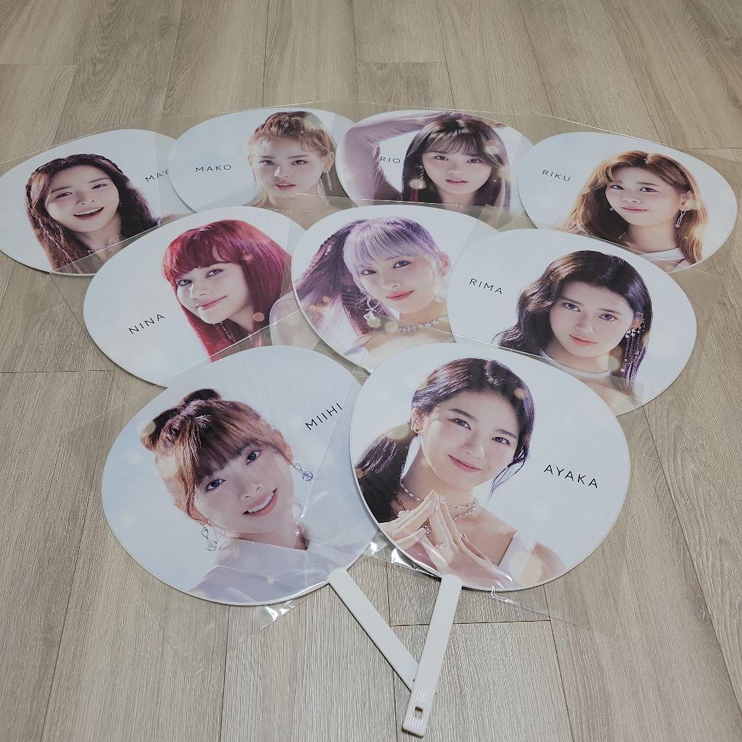 N IZIU　ニジュー　グッズ