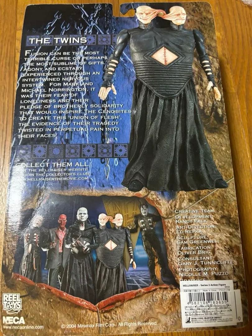NECA ヘルレイザー　ツインズ　フィギュア