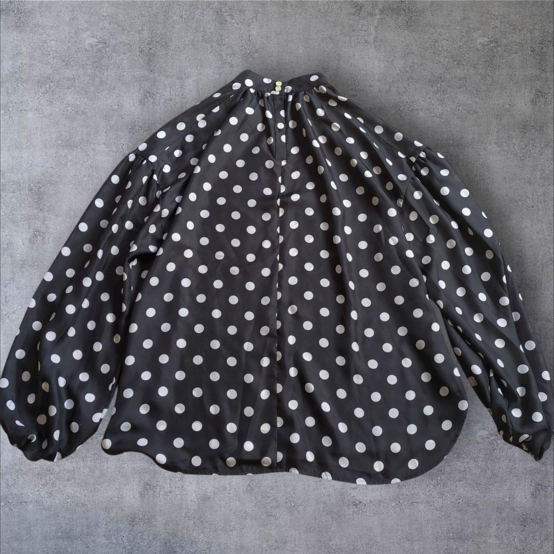 freesia様【美品】SHIPS　ポルカドットボウタイブラウス