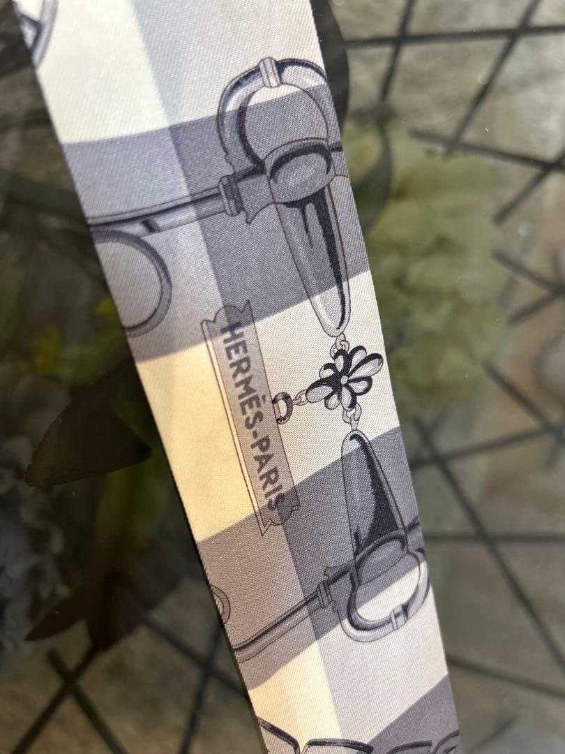 【春日】HERMES エルメス　ツイリー2本
