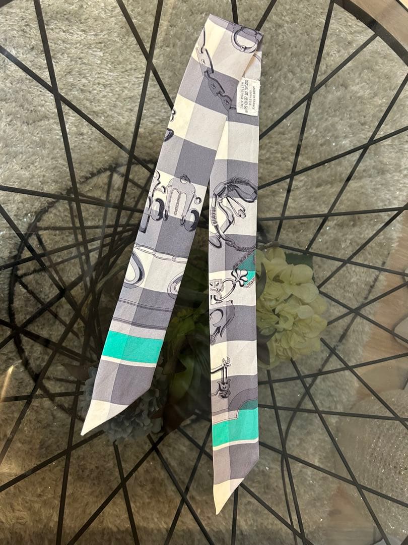 【春日】HERMES エルメス　ツイリー2本